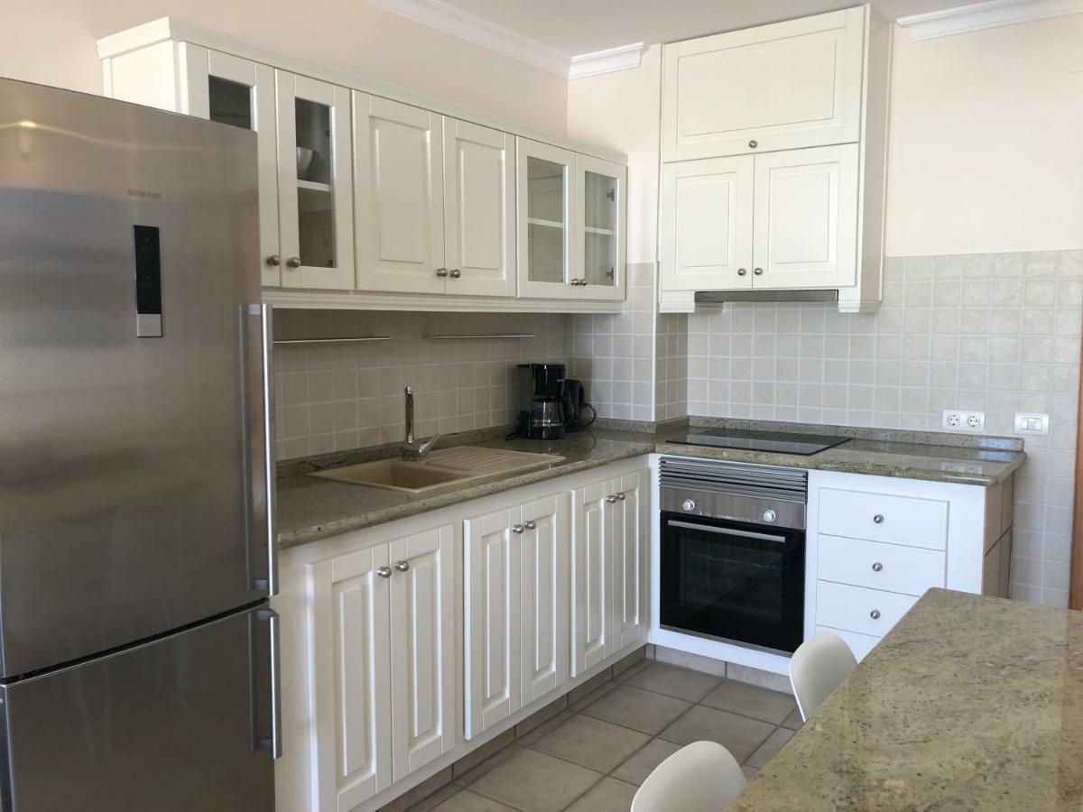 Apartamentos El Faro Puerto De Naos Luaran gambar